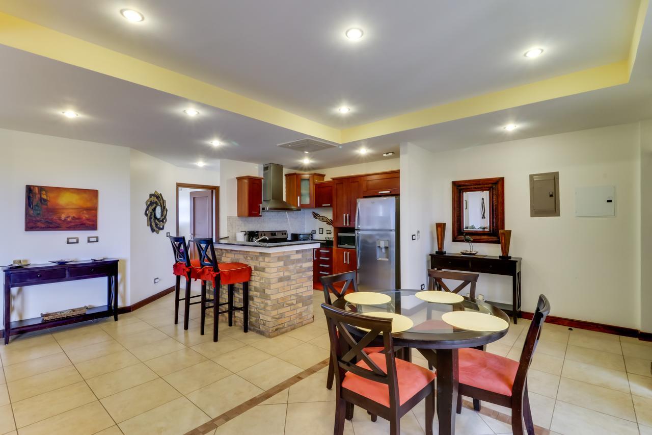 Naxos 15 Apartment Tamarindo Luaran gambar