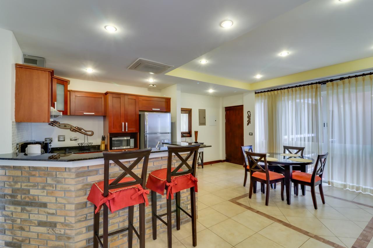 Naxos 15 Apartment Tamarindo Luaran gambar
