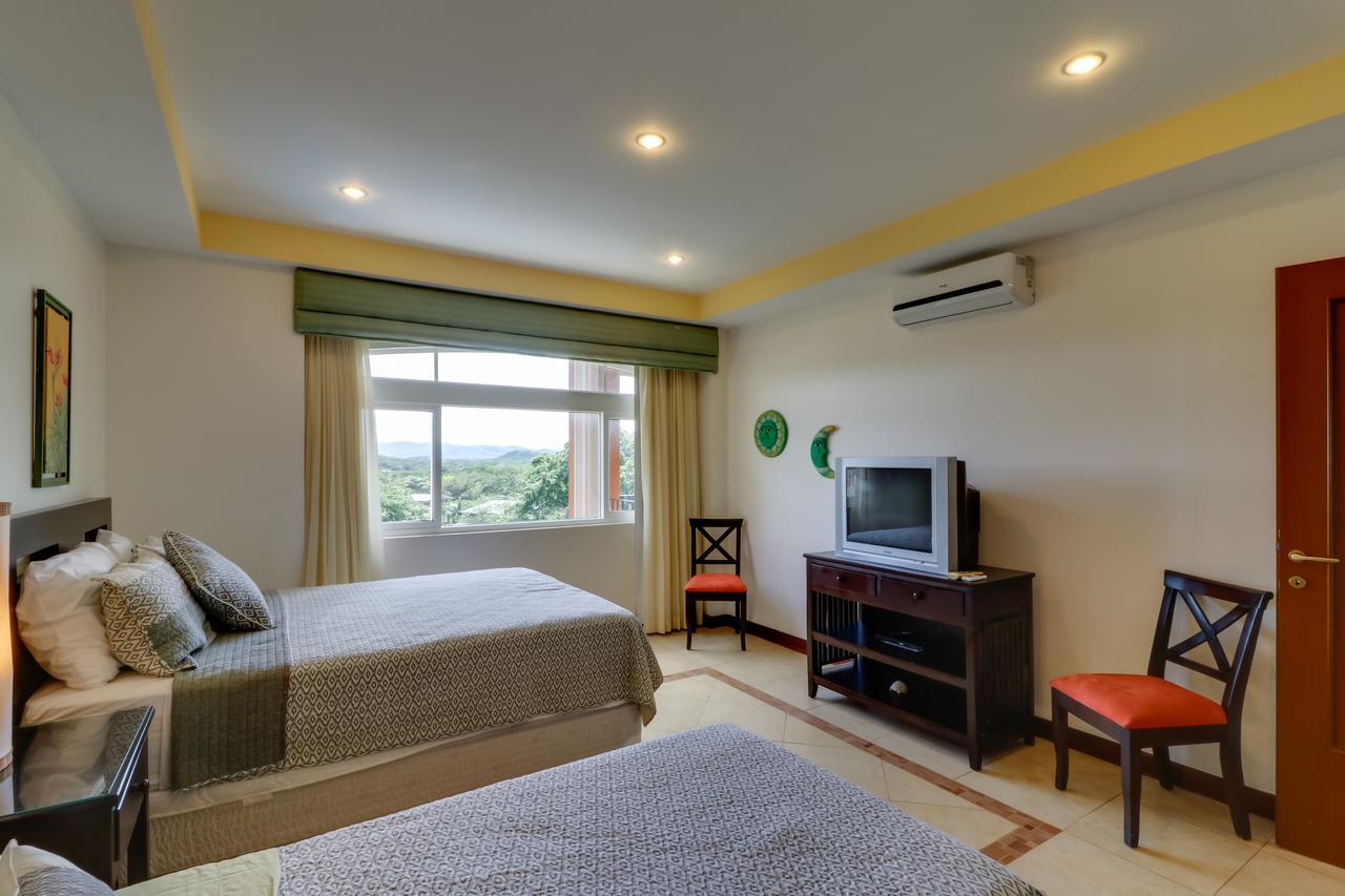 Naxos 15 Apartment Tamarindo Luaran gambar